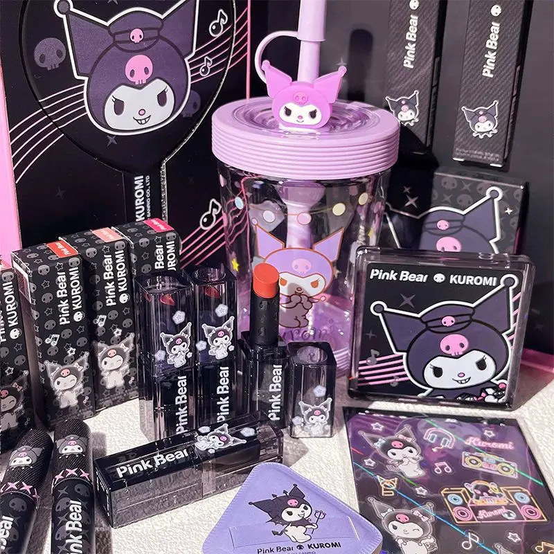 Милый мультяшный Sanrio Kuromi My Melody софирменный зеркальный глазурь для губ милый красота путешествие портативные женские тени для век чехол для ...
Милый мультяшный Sanrio Kuromi My Melody софирменный зеркальный глазурь для губ милый красота путешествие портативные женские тени для век чехол для ...