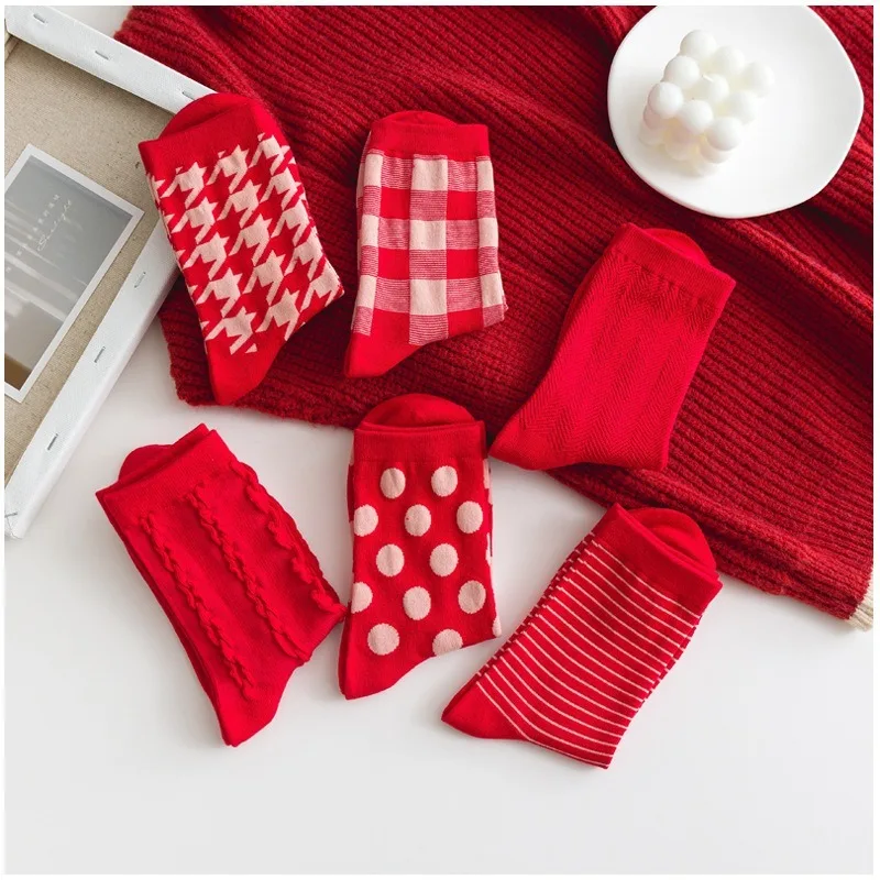 Red Christmas Socks Medium Tube Socks for Men and Women Couples New Year Socks Autumn and Winter Socks Christmas Gift Calcetas
Red Christmas Socks Medium Tube Socks for Men and Women Couples New Year Socks Autumn and Winter Socks Christmas Gift Calcetas