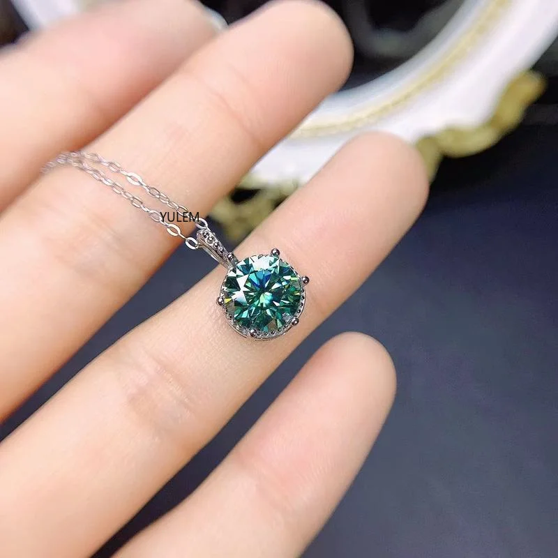 YULEM Green Moisssanite Pendant Necklace 1ct 6.5mm Luxury Jewelry 925 Sterling Silver
YULEM Green Moisssanite Pendant Necklace 1ct 6.5mm Luxury Jewelry 925 Sterling Silver