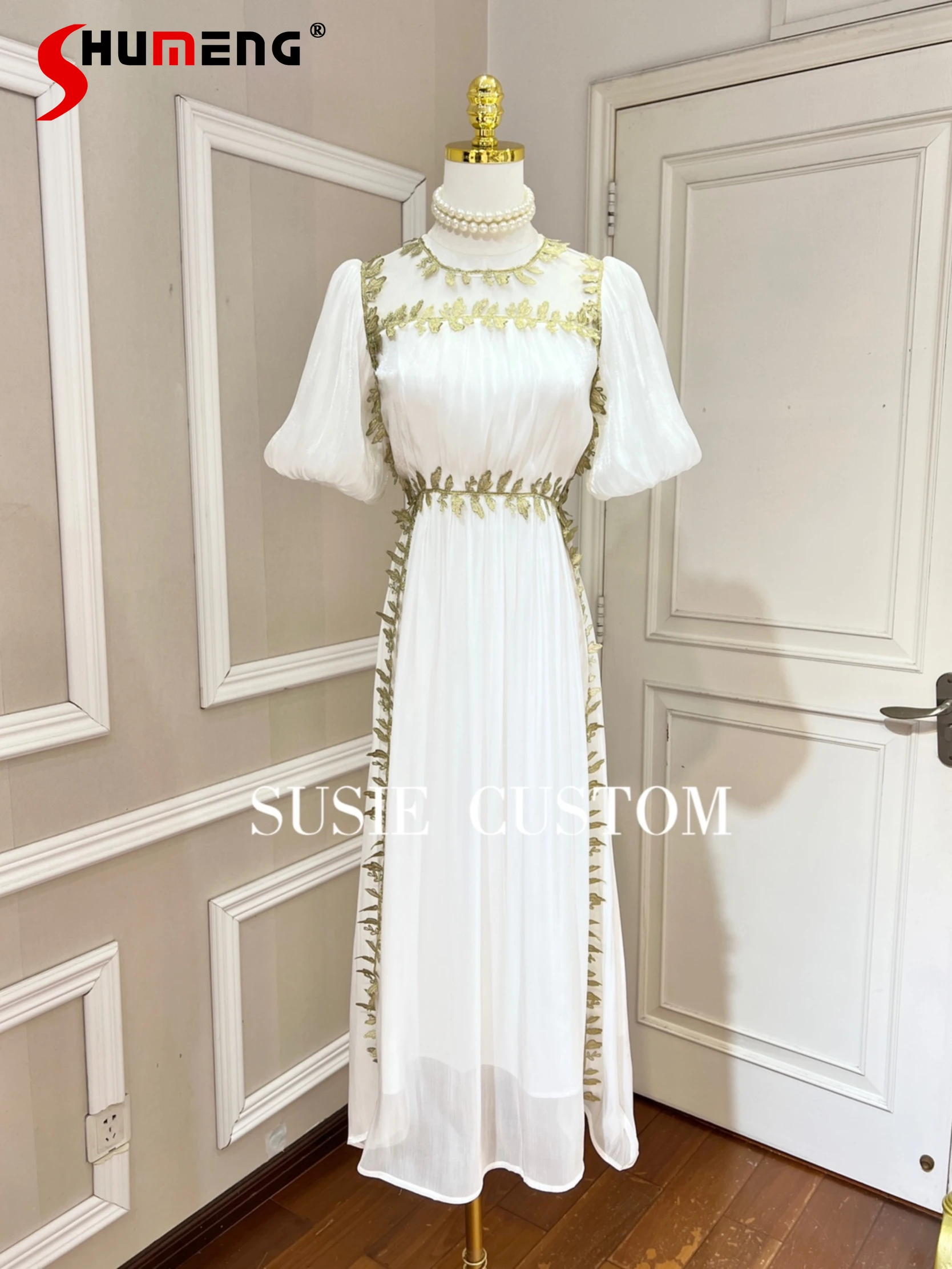 French Style Fashion Elegant Puff Sleeve Stitching Golden Lace Mid-calf Dress Women's 2022 Summer Sweet Slim Waist Long Dress
French Style Fashion Elegant Puff Sleeve Stitching Golden Lace Mid-calf Dress Women's 2022 Summer Sweet Slim Waist Long Dress