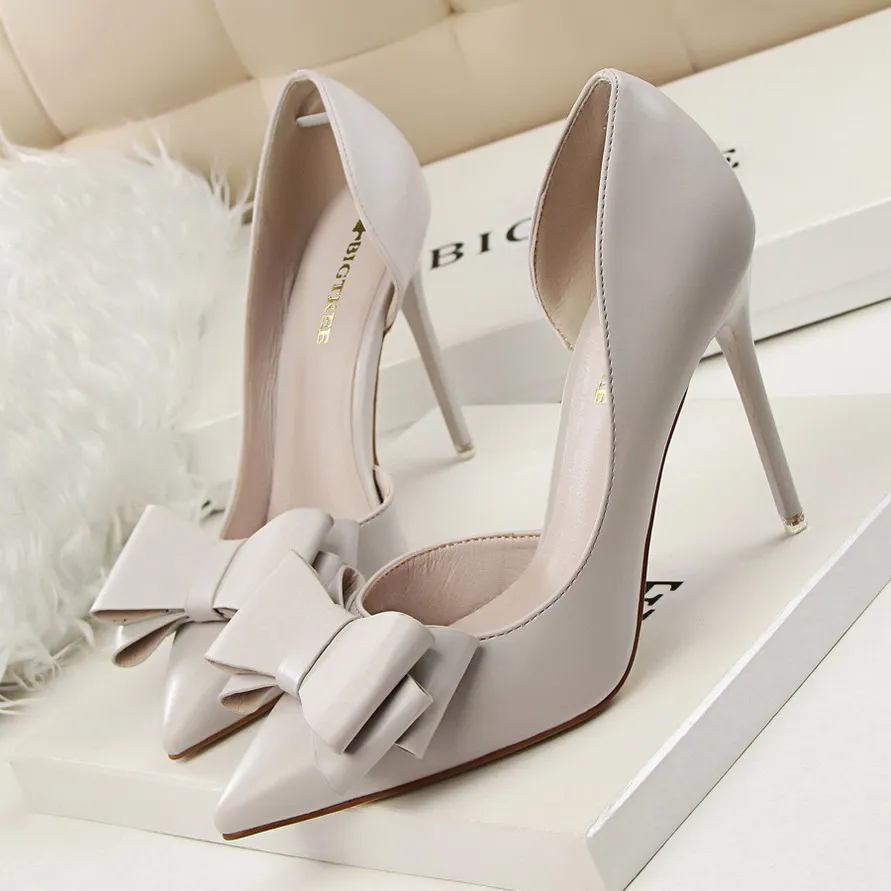 Heeled Sandals Women Elegant Outdoor Slingback Sandals Pointed Toe High Heel Shoes Sexy Pumps Women's Shoes
Heeled Sandals Women Elegant Outdoor Slingback Sandals Pointed Toe High Heel Shoes Sexy Pumps Women's Shoes