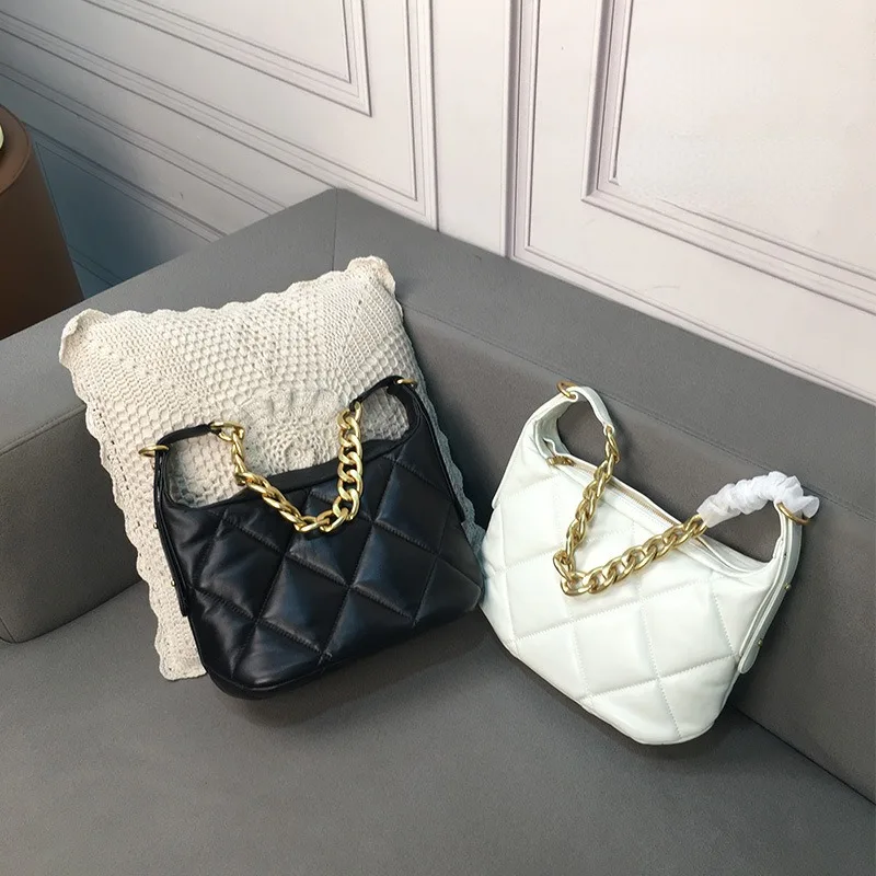 Small Fragrant Style Chain Handbags Argyle Genuine Leather Single Shoulder Underarm Bags 2023 New Zipper Vintage Hobo Bag Female
Small Fragrant Style Chain Handbags Argyle Genuine Leather Single Shoulder Underarm Bags 2023 New Zipper Vintage Hobo Bag Female
