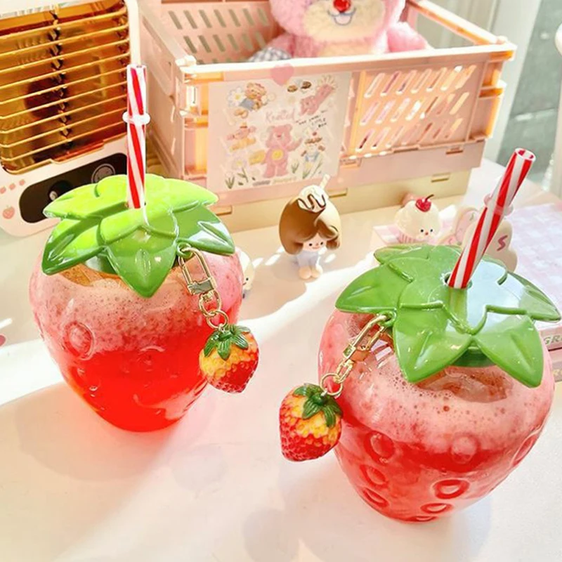 500ml Summer Cute Strawberry Straw Water Bottle Cartoon Food Grade PP Wide Application Milk Coffee Straw Cup for Home Drinkware
500ml Summer Cute Strawberry Straw Water Bottle Cartoon Food Grade PP Wide Application Milk Coffee Straw Cup for Home Drinkware