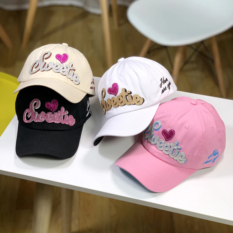 Men's black soft top baseball cap spring and summer new street fashion all-match ladies peaked caps outdoor outing sun hat
Men's black soft top baseball cap spring and summer new street fashion all-match ladies peaked caps outdoor outing sun hat