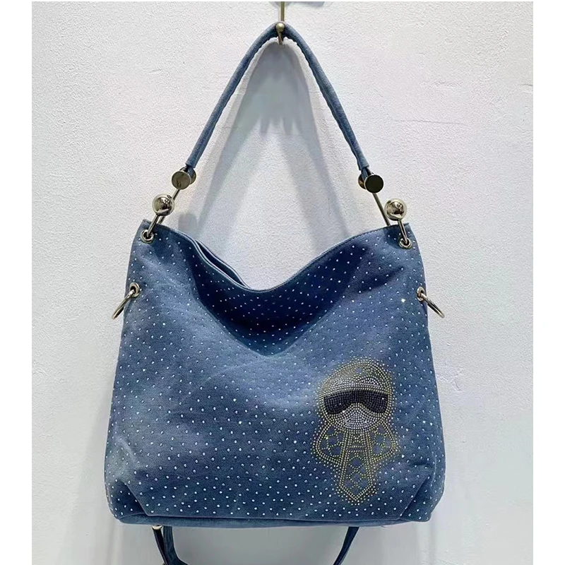 2022 г., Южная Корея, Высококачественная промытая джинсовая сумка через плечо с кисточкой, красивая трендовая сумка с изображением ивы из мультфильма
2022 г., Южная Корея, Высококачественная промытая джинсовая сумка через плечо с кисточкой, красивая трендовая сумка с изображением ивы из мультфильма