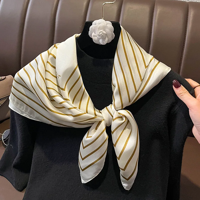 Роскошный шелковый квадратный шарф, Женский атласный шейный платок с принтом 70 см, Весенняя повязка для волос, фуляр, бандана, платок, шаль 
Роскошный шелковый квадратный шарф, Женский атласный шейный платок с принтом 70 см, Весенняя повязка для волос, фуляр, бандана, платок, шаль