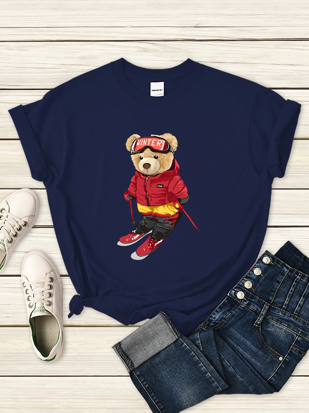 Skiing Beginner Teddy Bear T-Shirt Women Street Comfortable T Shirts Korean Fashion Luxury Clothes Casual Summer Short Sleeve
Skiing Beginner Teddy Bear T-Shirt Women Street Comfortable T Shirts Korean Fashion Luxury Clothes Casual Summer Short Sleeve