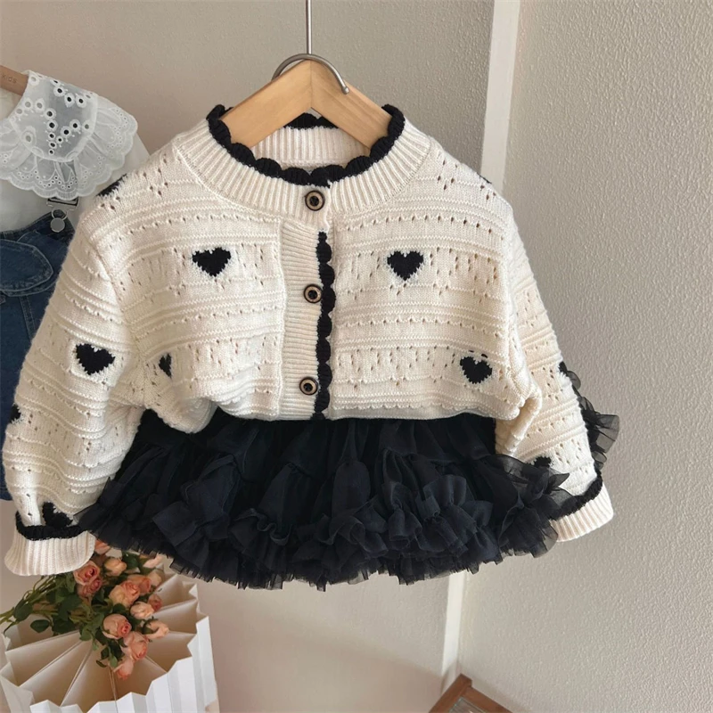 Girls Love Heart Sweater Cardigan Autumn Winter Children Korean Long Sleeve Hollow Knitwear Top Baby Girl Knitted Jacket 2023
Girls Love Heart Sweater Cardigan Autumn Winter Children Korean Long Sleeve Hollow Knitwear Top Baby Girl Knitted Jacket 2023