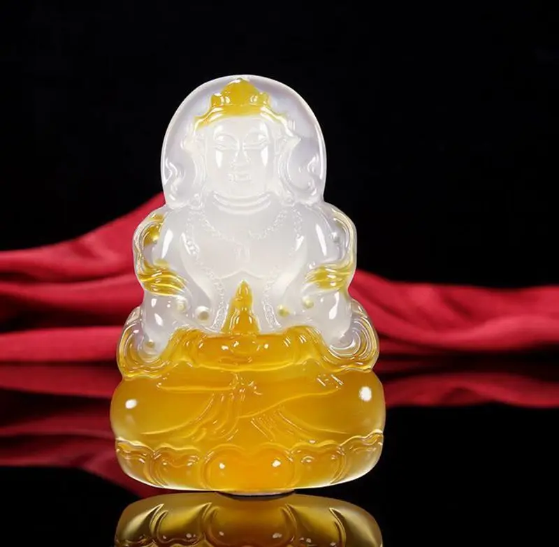Ice color chalcedony Guanyin sweater chain pendant agate Guanyin brand pendant 
Ice color chalcedony Guanyin sweater chain pendant agate Guanyin brand pendant