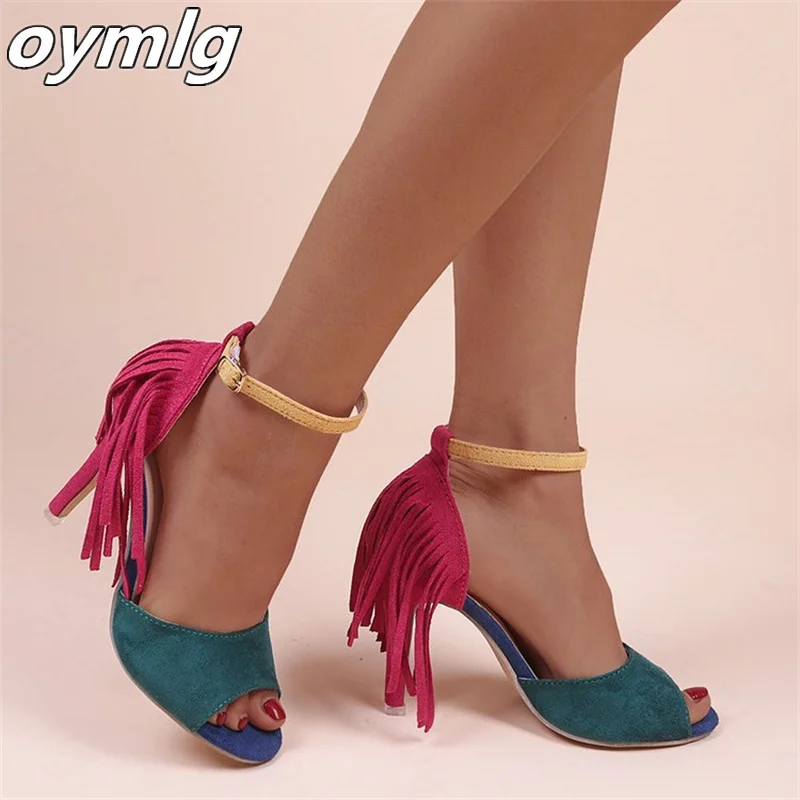 Large size high heels new color matching heel tassel one word buckle fish mouth high heels factory wholesale designer sandals
Large size high heels new color matching heel tassel one word buckle fish mouth high heels factory wholesale designer sandals