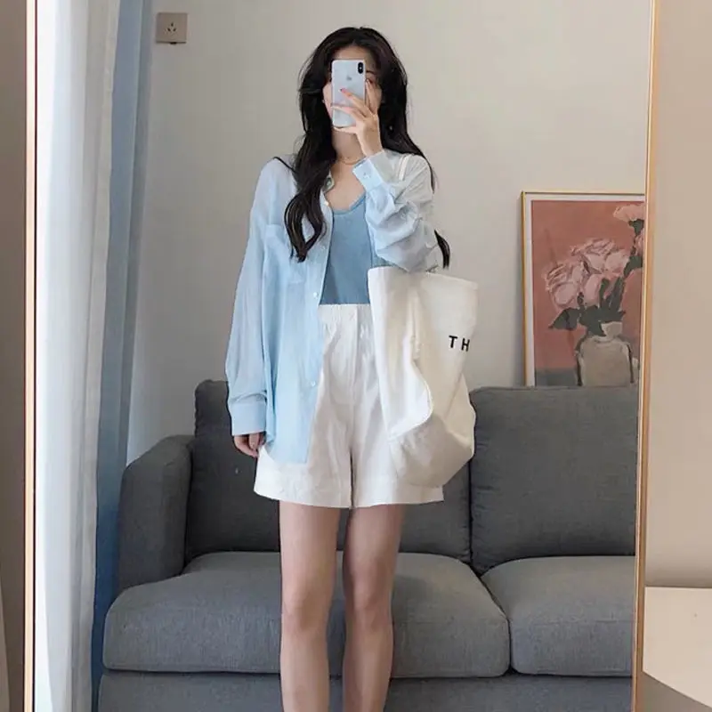 Women 2022 Spring Summer New Three-piece Sets Female Long Sleeve Thin Shirts + Camisole Top Ladies Loose Shorts Suits W122
Women 2022 Spring Summer New Three-piece Sets Female Long Sleeve Thin Shirts + Camisole Top Ladies Loose Shorts Suits W122