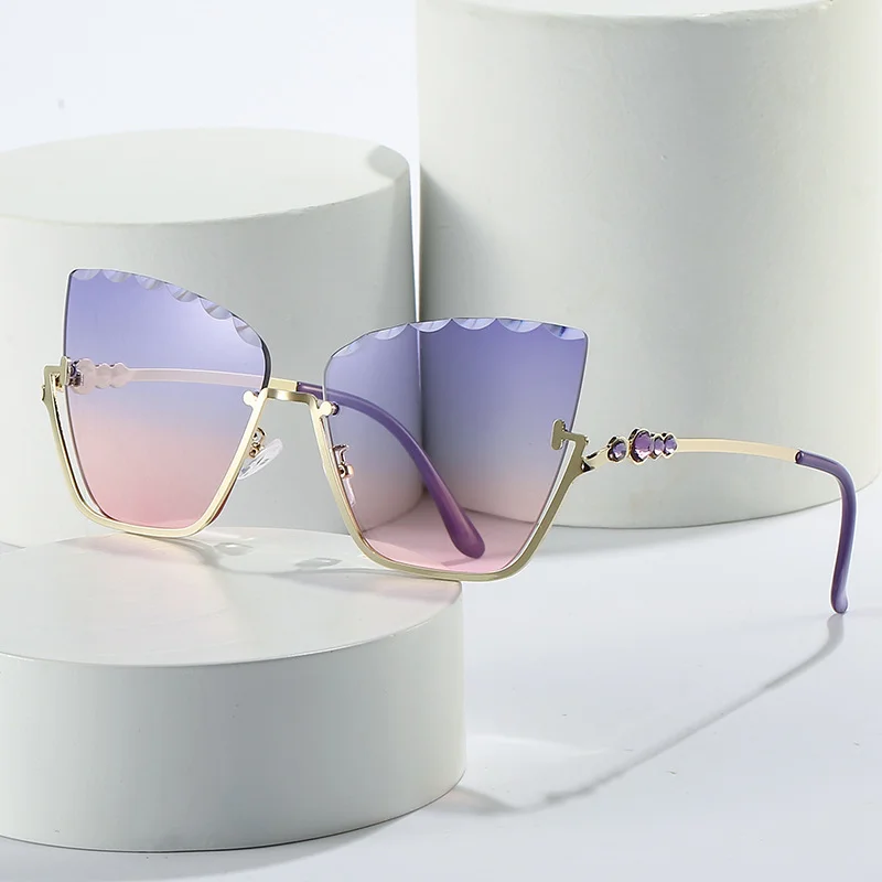 Semi-Rimless Cat Eye Sunglasses Women 2022 Fashion Cateye Sun Glasses for Ladies Trendy Metal Half-Frame Sunglass
Semi-Rimless Cat Eye Sunglasses Women 2022 Fashion Cateye Sun Glasses for Ladies Trendy Metal Half-Frame Sunglass