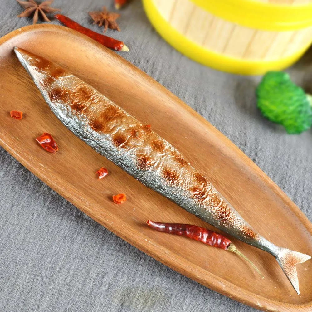1Pcs Simulation Saury PVC Artificial Fish Model Fake Food Japanese Cuisine Window Photo Props BBQ Seafood Ornaments Kids Toy
1Pcs Simulation Saury PVC Artificial Fish Model Fake Food Japanese Cuisine Window Photo Props BBQ Seafood Ornaments Kids Toy