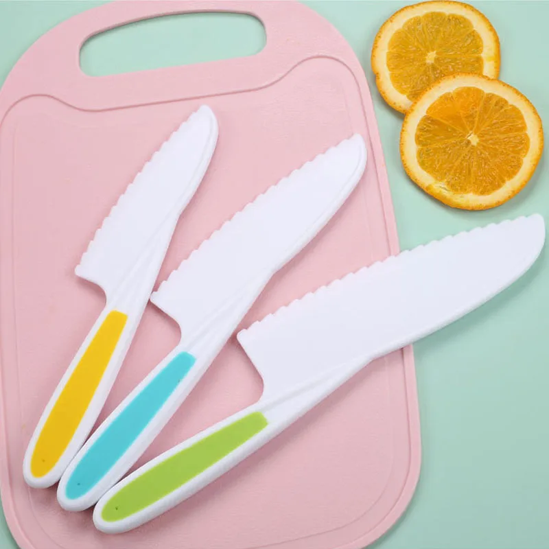 3PCS/Set Kitchen Cooking Sawtooth Knife Kids Chef Toddler Cooking Plastic Knives Slicing Paring Fruit Vegetable Cutter Knife
3PCS/Set Kitchen Cooking Sawtooth Knife Kids Chef Toddler Cooking Plastic Knives Slicing Paring Fruit Vegetable Cutter Knife