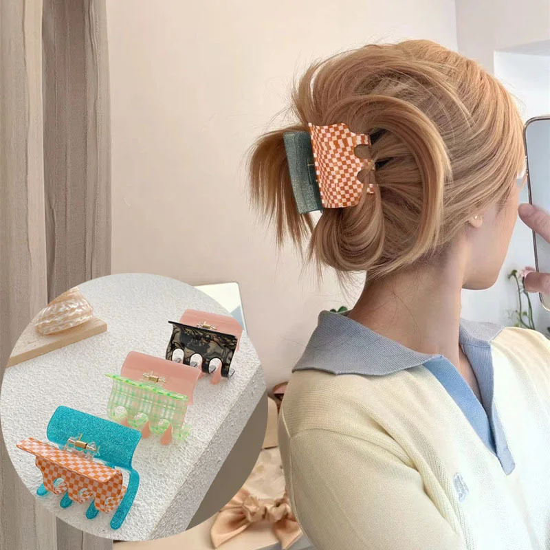 Красочные квадратные заколки для волос для женщин, асимметричная сетка, заколка для волос в виде акулы, аксессуары для волос для девочек
Красочные квадратные заколки для волос для женщин, асимметричная сетка, заколка для волос в виде акулы, аксессуары для волос для девочек