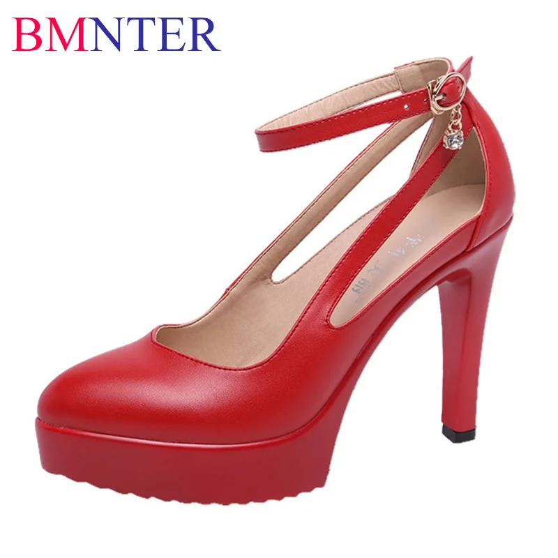 Lady Pumps Luxury Pointed Toe Office Lady Pumps Black Ladies High Heels Sandals 2022 Women Leather Office Shoes Summer
Lady Pumps Luxury Pointed Toe Office Lady Pumps Black Ladies High Heels Sandals 2022 Women Leather Office Shoes Summer