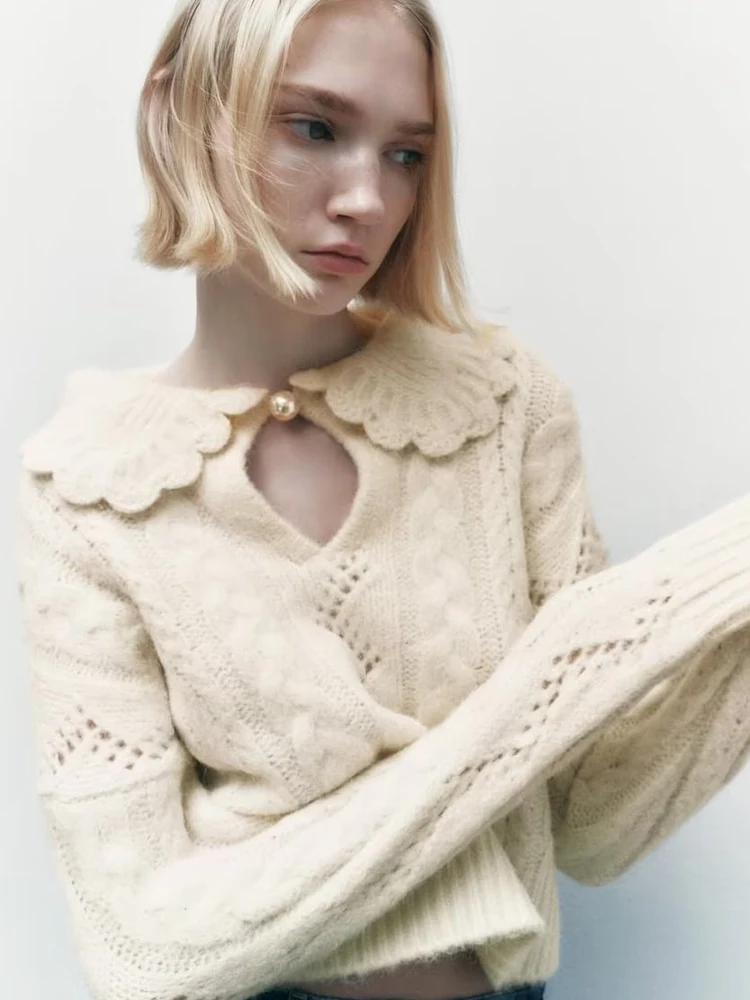 SLTNX Women Fashion Knitted Pullovers Sweater Female Solid Turndown Collar Pearls Button Warm Pullover Ladies Vintage Sweater
SLTNX Women Fashion Knitted Pullovers Sweater Female Solid Turndown Collar Pearls Button Warm Pullover Ladies Vintage Sweater