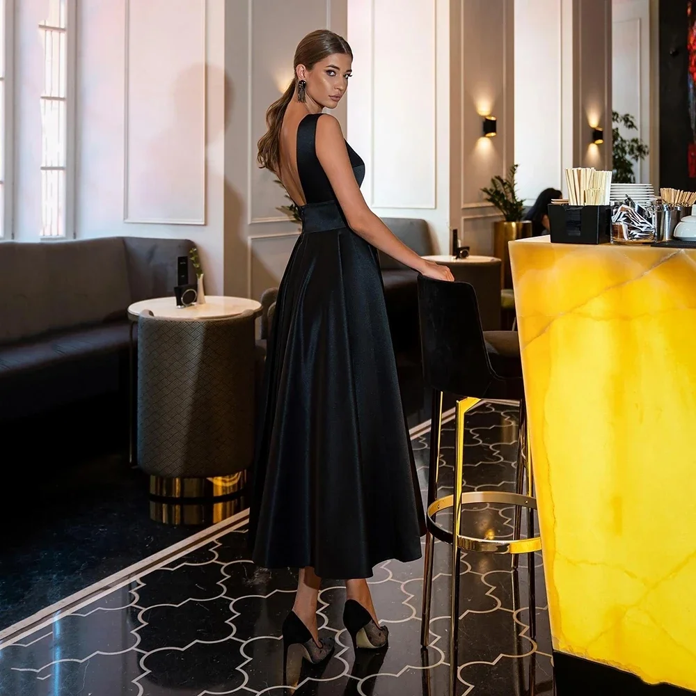 Satin evening dress 2022 long tailored sleeveless V-neck evening dress sexy backless ball dress dress dress
Satin evening dress 2022 long tailored sleeveless V-neck evening dress sexy backless ball dress dress dress