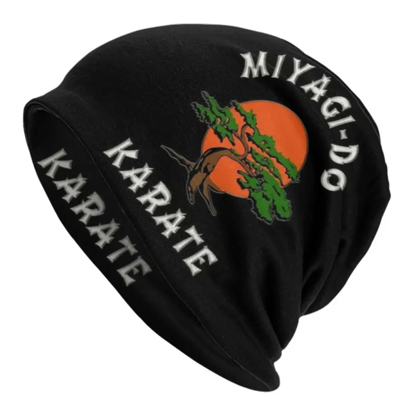 Шапка Мияги доджо карате детская, зимняя теплая шапка, женские вязаные шапки, уличные Лыжные шапки Кобра Кай Аниме Манга шапочки, шапки
Шапка Мияги доджо карате детская, зимняя теплая шапка, женские вязаные шапки, уличные Лыжные шапки Кобра Кай Аниме Манга шапочки, шапки