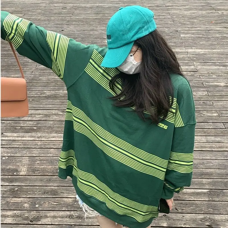Long-sleeved Striped Men's And Women's Sweater Spring And Autumn Loose Large Thin Sweater Casual Fashion Couple Wear
Long-sleeved Striped Men's And Women's Sweater Spring And Autumn Loose Large Thin Sweater Casual Fashion Couple Wear