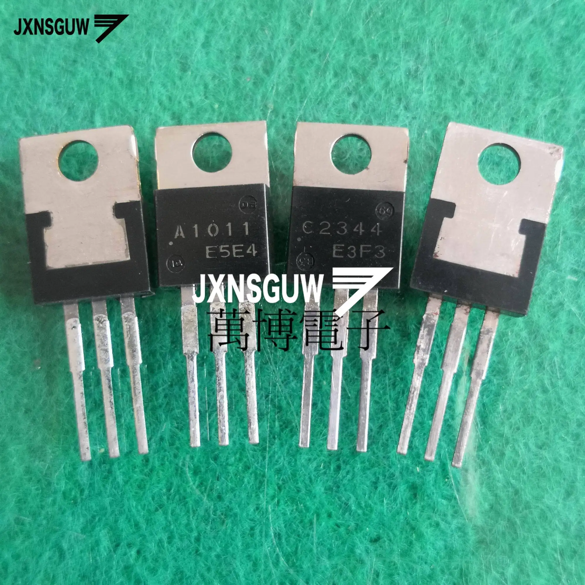 10 пар оригинальный SANYO 2SA1011 2SC2344 E transisitor A1011 C2344 аудио усилитель мощности 2SA1011E 2SC2344E аудио Триод
10 пар оригинальный SANYO 2SA1011 2SC2344 E transisitor A1011 C2344 аудио усилитель мощности 2SA1011E 2SC2344E аудио Триод