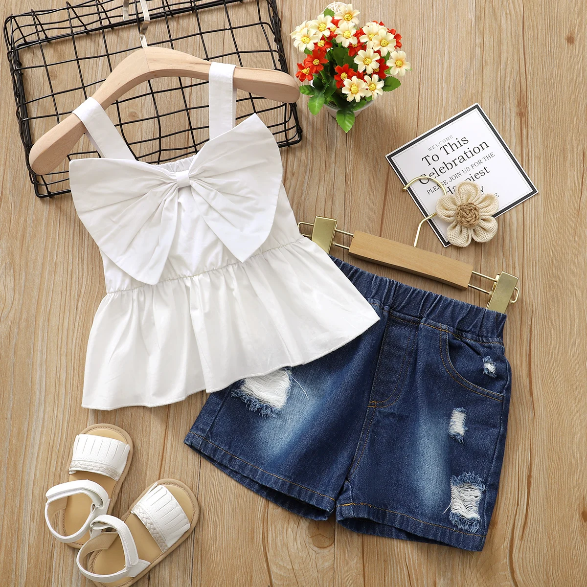 Kids Girl Clothing Child Girl Outfit Toddler Infant Baby Girl Costume Suit Sling Top + Ripped Jeans 2022 Sumner Clothes Set
Kids Girl Clothing Child Girl Outfit Toddler Infant Baby Girl Costume Suit Sling Top + Ripped Jeans 2022 Sumner Clothes Set