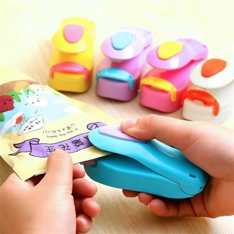 Portable Household Mini Heat Sealing Machine Sealer Impulse Plastic Poly Bag Not Battery Home Package Resealer Heat Sealer
Portable Household Mini Heat Sealing Machine Sealer Impulse Plastic Poly Bag Not Battery Home Package Resealer Heat Sealer