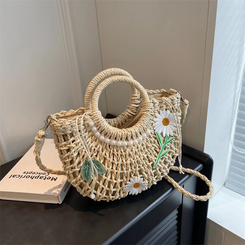 Handbag Versatile Semicircle Woven Women's Bag Rattan Braided Bag Women's Seaside Vacation Beach Bag Hollow Out Women's Bag
Handbag Versatile Semicircle Woven Women's Bag Rattan Braided Bag Women's Seaside Vacation Beach Bag Hollow Out Women's Bag
