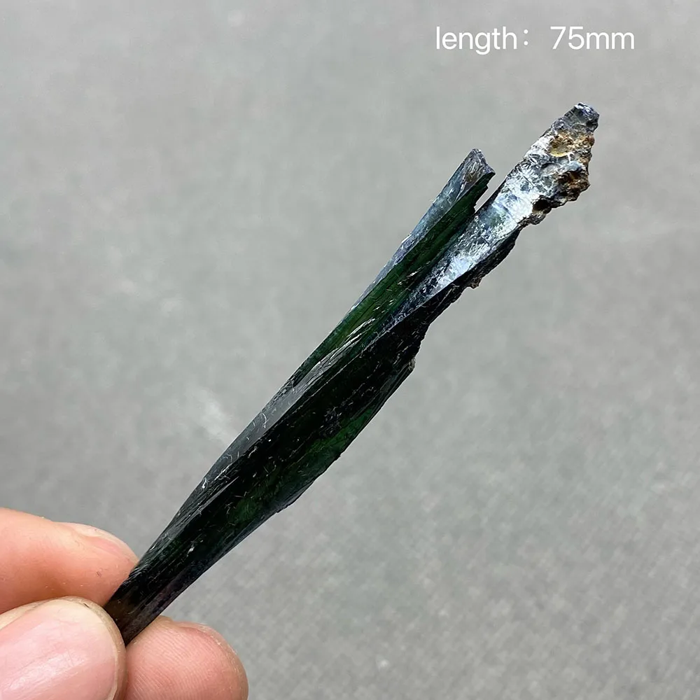 Бразильский вивианит TEGSTGKW
Бразильский вивианит TEGSTGKW