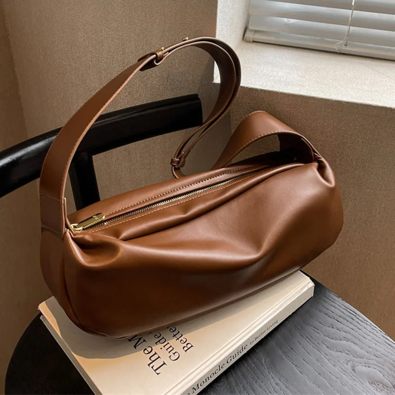 2023 New Ladies Casual Shoulder Bags Fashion Women's Bags Handbags Textured Underarm Bags High Quality Net Red Small Square Bags 
2023 New Ladies Casual Shoulder Bags Fashion Women's Bags Handbags Textured Underarm Bags High Quality Net Red Small Square Bags