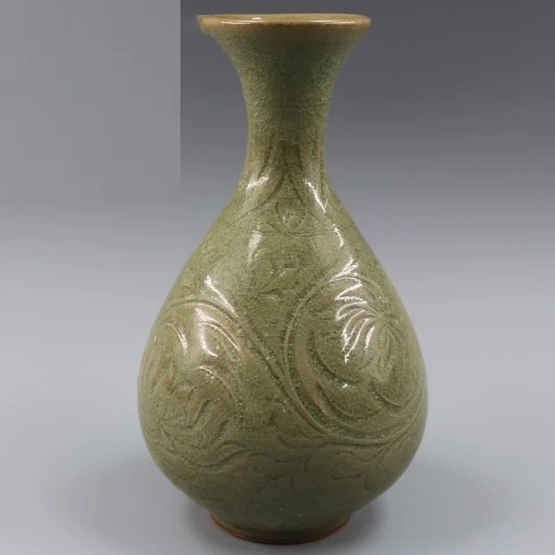 Song Yaozhou печи Резные узоры нефритовые горшки Ваза антикварные фарфоровые украшения коллекция 
Song Yaozhou печи Резные узоры нефритовые горшки Ваза антикварные фарфоровые украшения коллекция