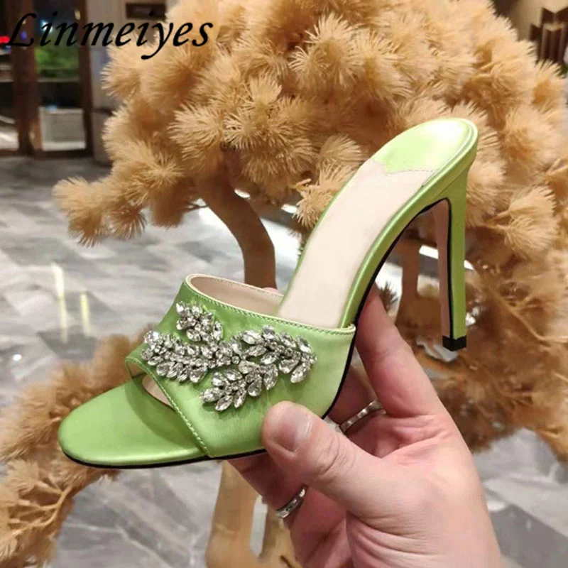 Sexy High Heels Slippers Women Rhinestone Wedding Dress Shoes Lady Summer Slides Woman Runway Heeled Crystal Slippers Woman
Sexy High Heels Slippers Women Rhinestone Wedding Dress Shoes Lady Summer Slides Woman Runway Heeled Crystal Slippers Woman