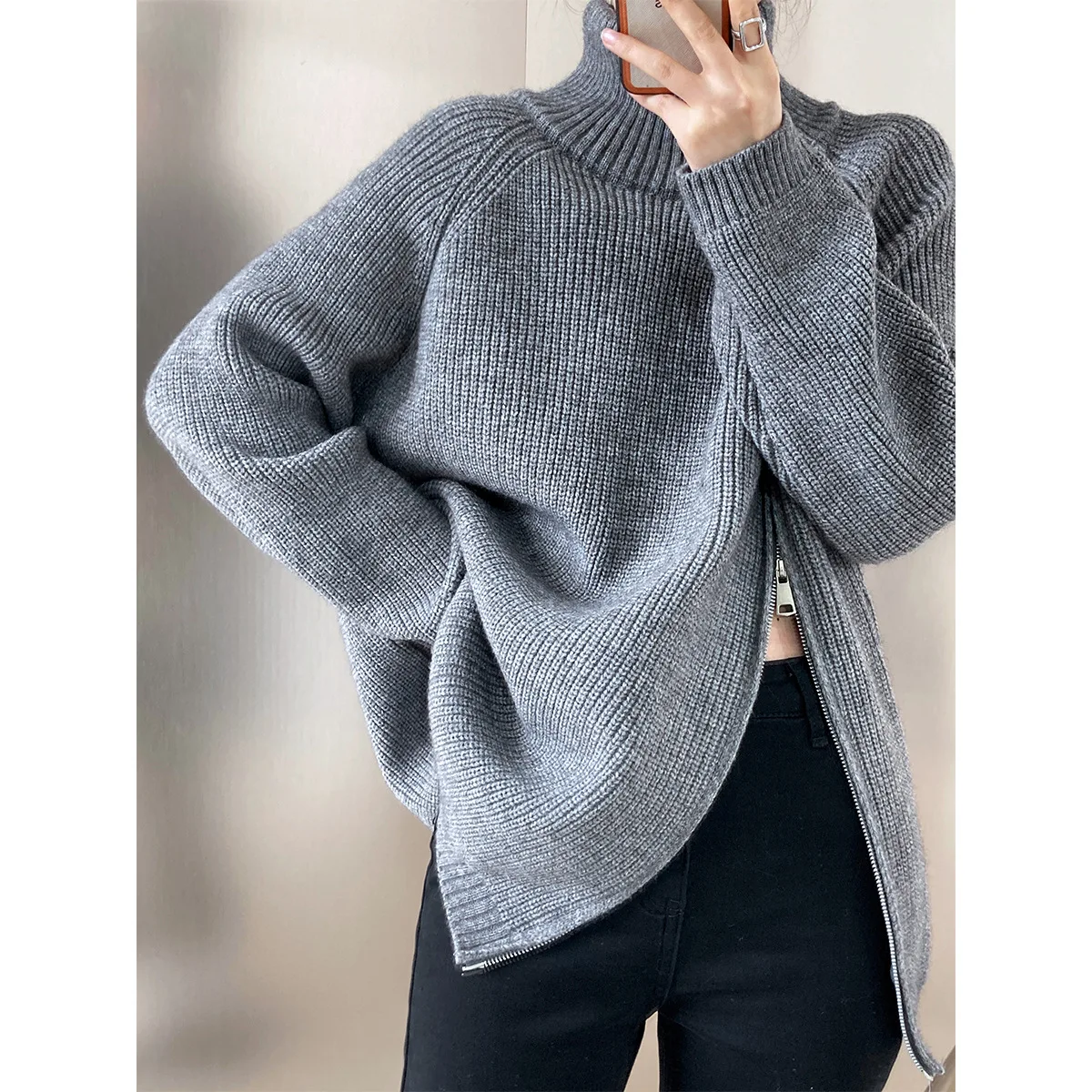 Fashion Design Sense Double-headed Oblique Zipper Turtleneck Sweater Women's Autumn And Winter Temperament Lazy Casual Knitwear
Fashion Design Sense Double-headed Oblique Zipper Turtleneck Sweater Women's Autumn And Winter Temperament Lazy Casual Knitwear