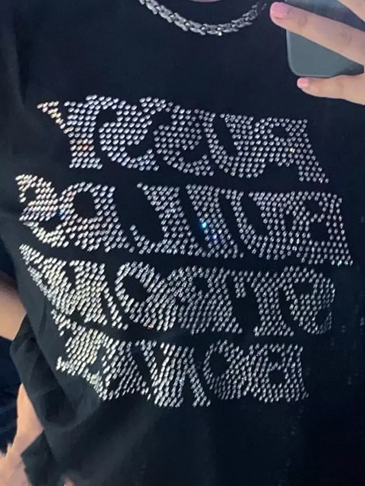 Vintage Rhinestone Letter Goth Graphic T Shirt Women Y2k Style O-neck Tshirt Black Streetwear Short Sleeve T-shirt 
Vintage Rhinestone Letter Goth Graphic T Shirt Women Y2k Style O-neck Tshirt Black Streetwear Short Sleeve T-shirt