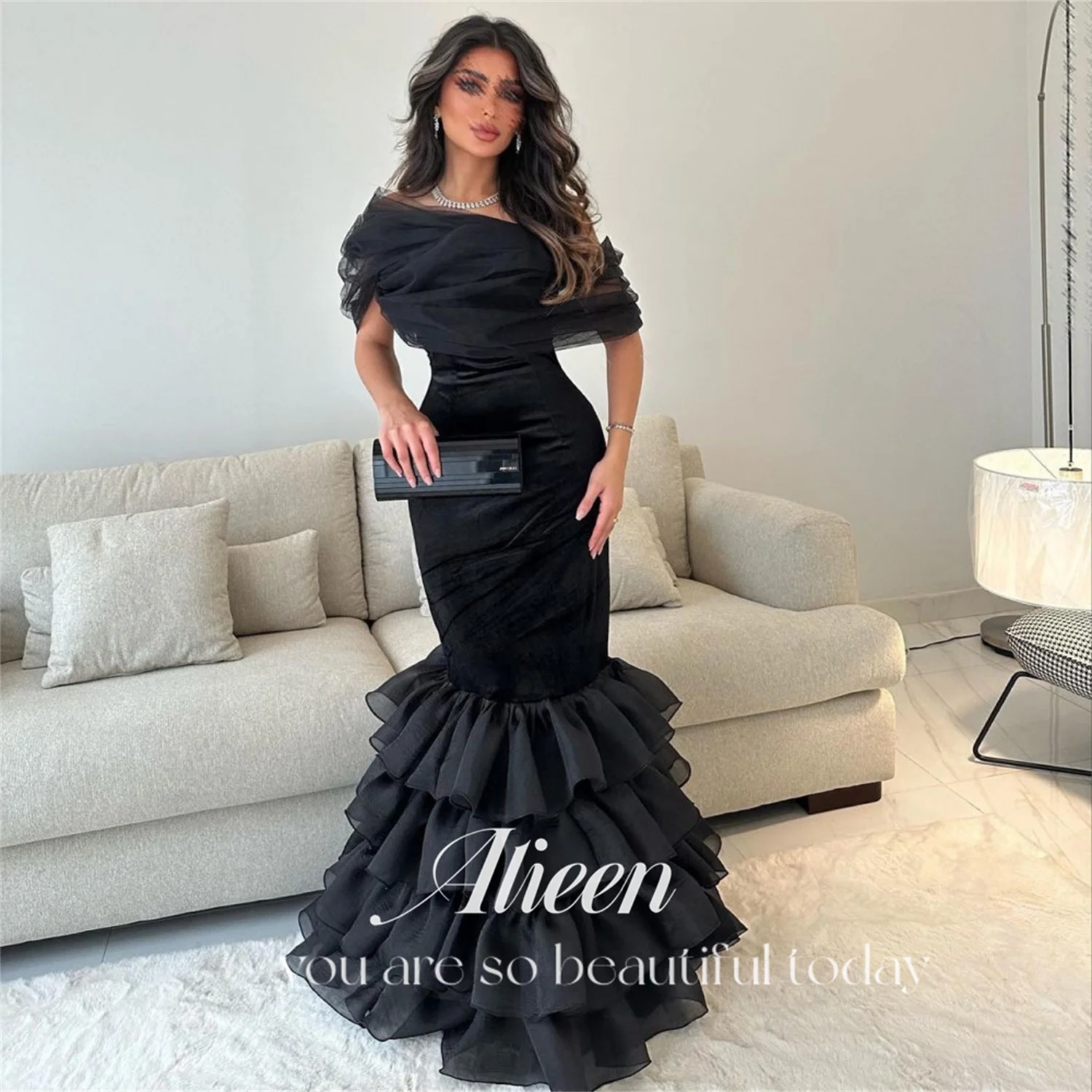 Vintage Long Black Tulle Evening Dresses Mermaid Off Shoulder Floor Length Ruffled فساتين سهرة Formal Party Dress for Women
Vintage Long Black Tulle Evening Dresses Mermaid Off Shoulder Floor Length Ruffled فساتين سهرة Formal Party Dress for Women