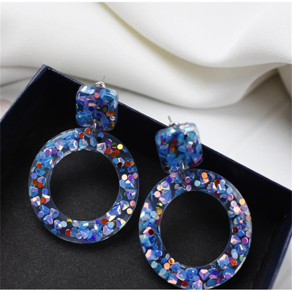 Trendy Atmosphere Fashion Europe and America Popular Resin Color Sequin Simple Geometric Earrings 
Trendy Atmosphere Fashion Europe and America Popular Resin Color Sequin Simple Geometric Earrings