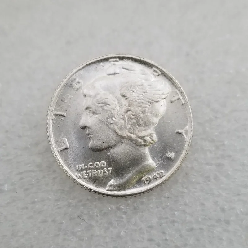 American 1942 One Dime Brass Silver-plated Commemorative Collectible Coin Gift Lucky Challenge Coin 
American 1942 One Dime Brass Silver-plated Commemorative Collectible Coin Gift Lucky Challenge Coin
