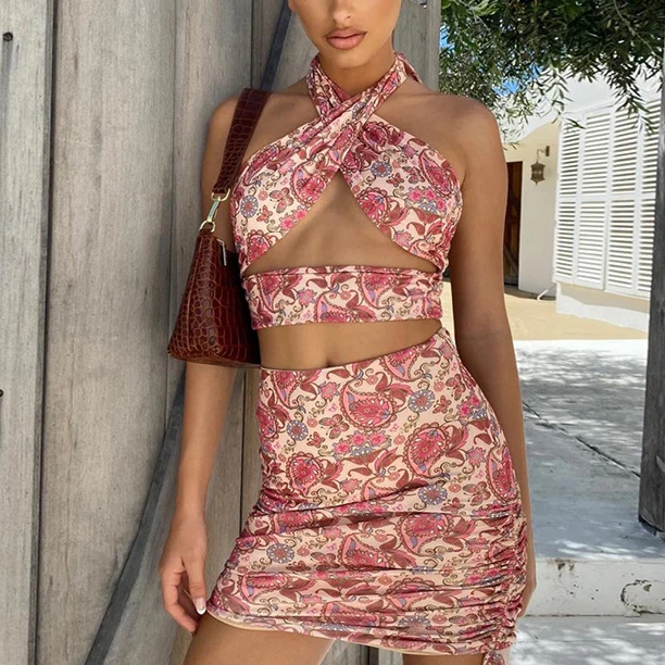 Paisley Printed Halter Bandage Tops For Women Sexy Backless Slim Top Club Party Chic High Street Wrap Summer Corset Top
Paisley Printed Halter Bandage Tops For Women Sexy Backless Slim Top Club Party Chic High Street Wrap Summer Corset Top