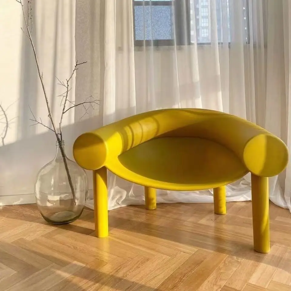 Fashion Creative Single-Seat Sofa Chair Plastic Horseshoe Chair Art Leisure Chair Nordic Style furniture living room armchair
Fashion Creative Single-Seat Sofa Chair Plastic Horseshoe Chair Art Leisure Chair Nordic Style furniture living room armchair