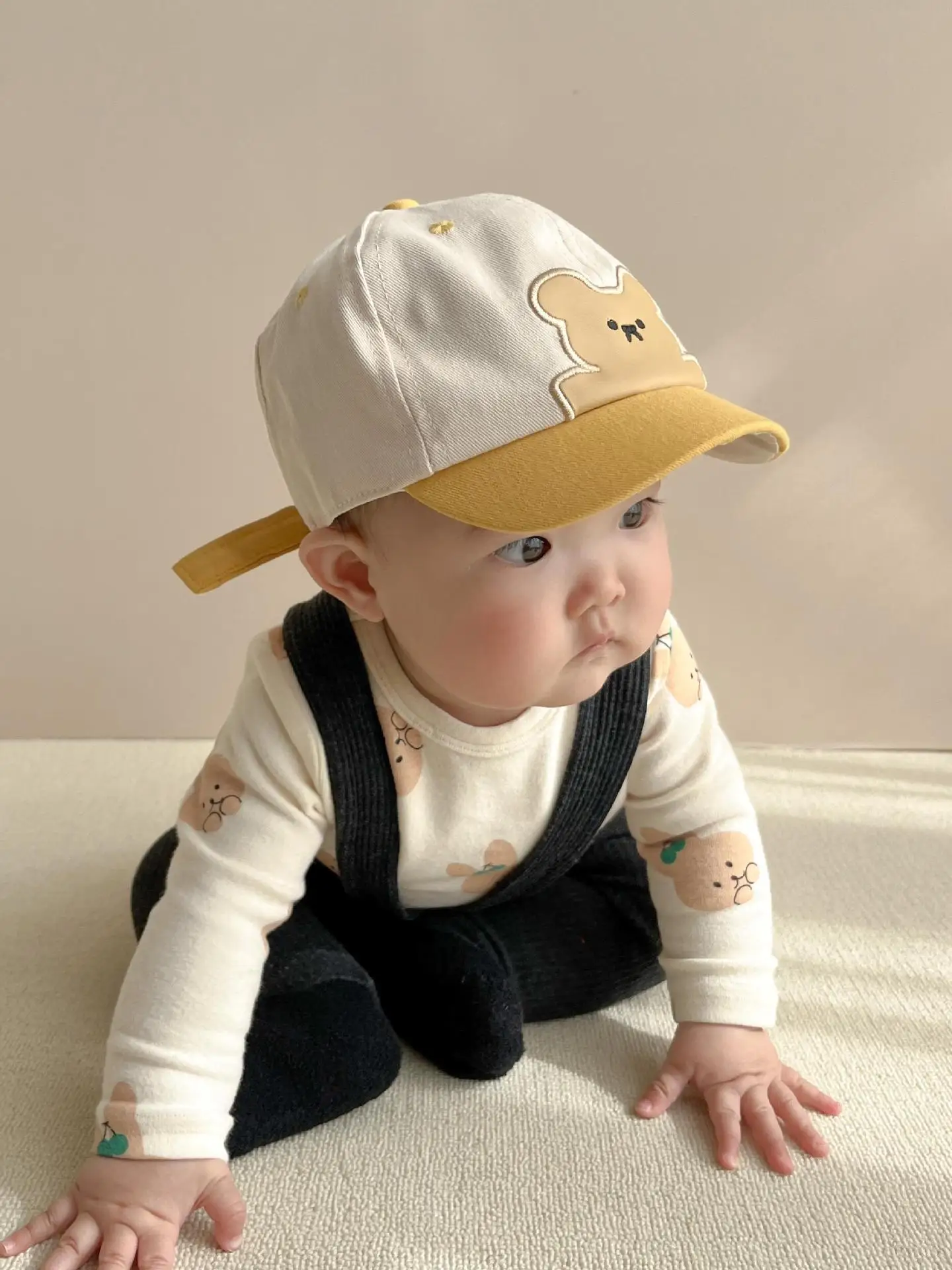 Cartoon Baby Sun Hat Cute Hats Baby Girl Basketball Caps Boys Peaked Caps Spring Summer Baby Sun Protection Caps Adjustable
Cartoon Baby Sun Hat Cute Hats Baby Girl Basketball Caps Boys Peaked Caps Spring Summer Baby Sun Protection Caps Adjustable