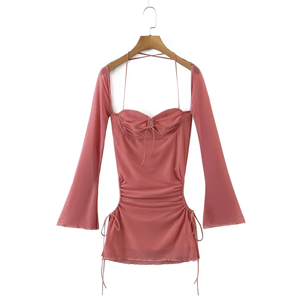 PB & ZA2022 summer new fashion design light mature style women's clothing sexy close-fitting hollow design short mesh dress
PB & ZA2022 summer new fashion design light mature style women's clothing sexy close-fitting hollow design short mesh dress