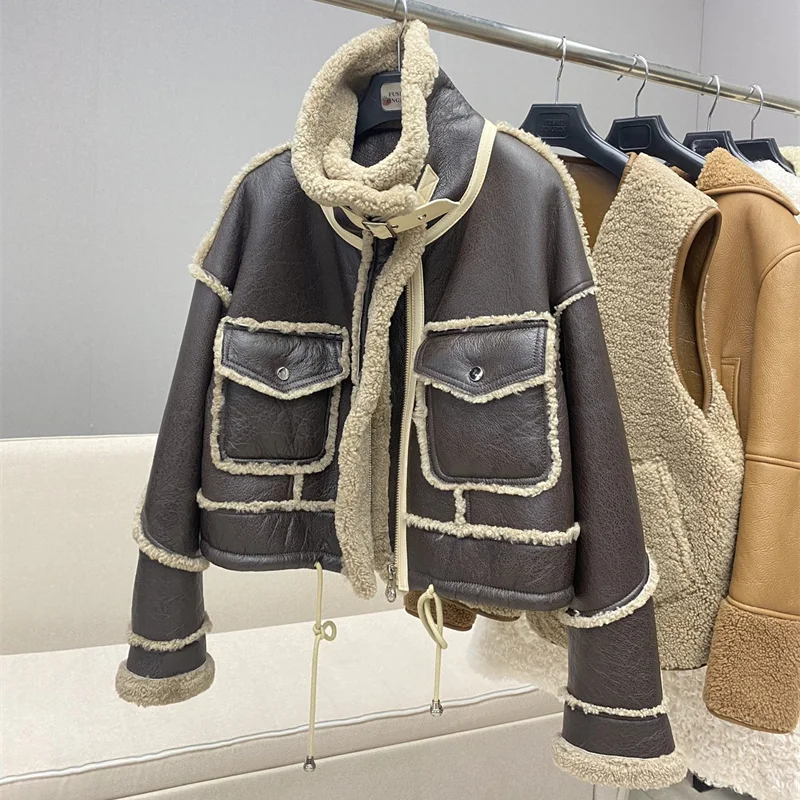 Luxury Fur Coat Women Winer 2022 New Short Length Natural Real Import Merino Sheep Fur Jacket Cracked Process Turn-Down Collar
Luxury Fur Coat Women Winer 2022 New Short Length Natural Real Import Merino Sheep Fur Jacket Cracked Process Turn-Down Collar