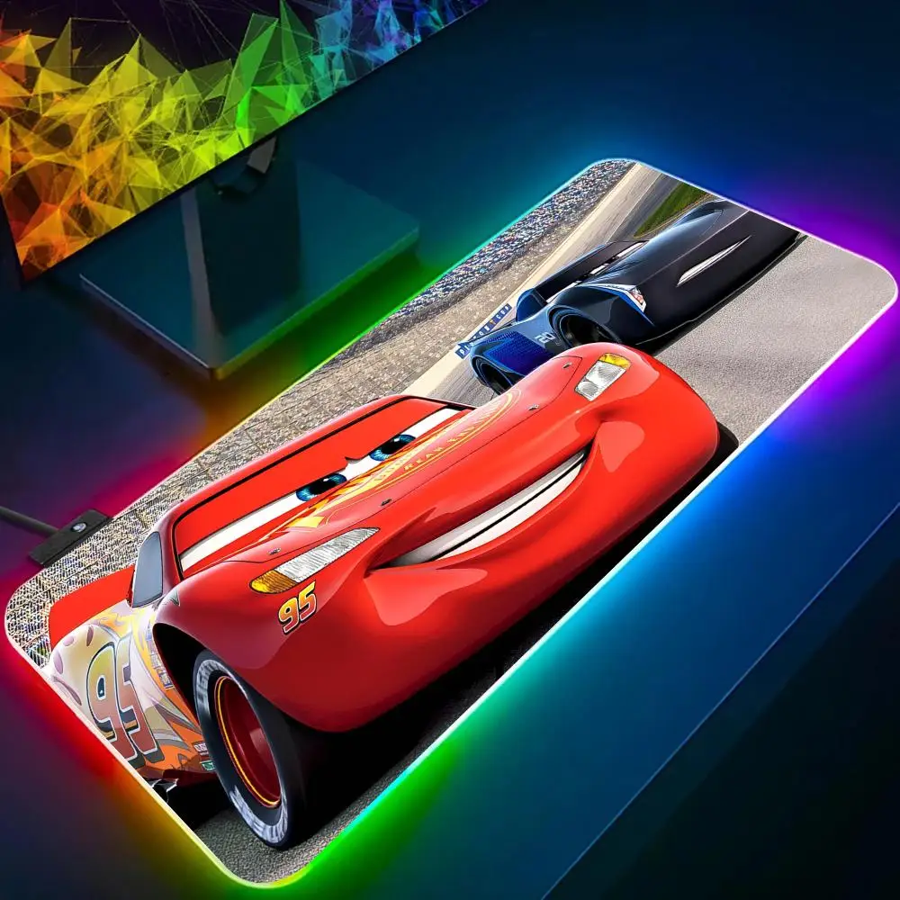 Автомобильный коврик для мыши Lightning McQueen белый большого размера RGB светящийся
