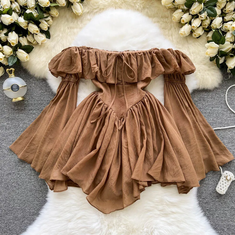SuperAen 2022 Summer Sexy Off Shoulder Slash Neck Solid All Match Flare Sleeve A-LINE Casual Knee-Length Dresses for Women
SuperAen 2022 Summer Sexy Off Shoulder Slash Neck Solid All Match Flare Sleeve A-LINE Casual Knee-Length Dresses for Women