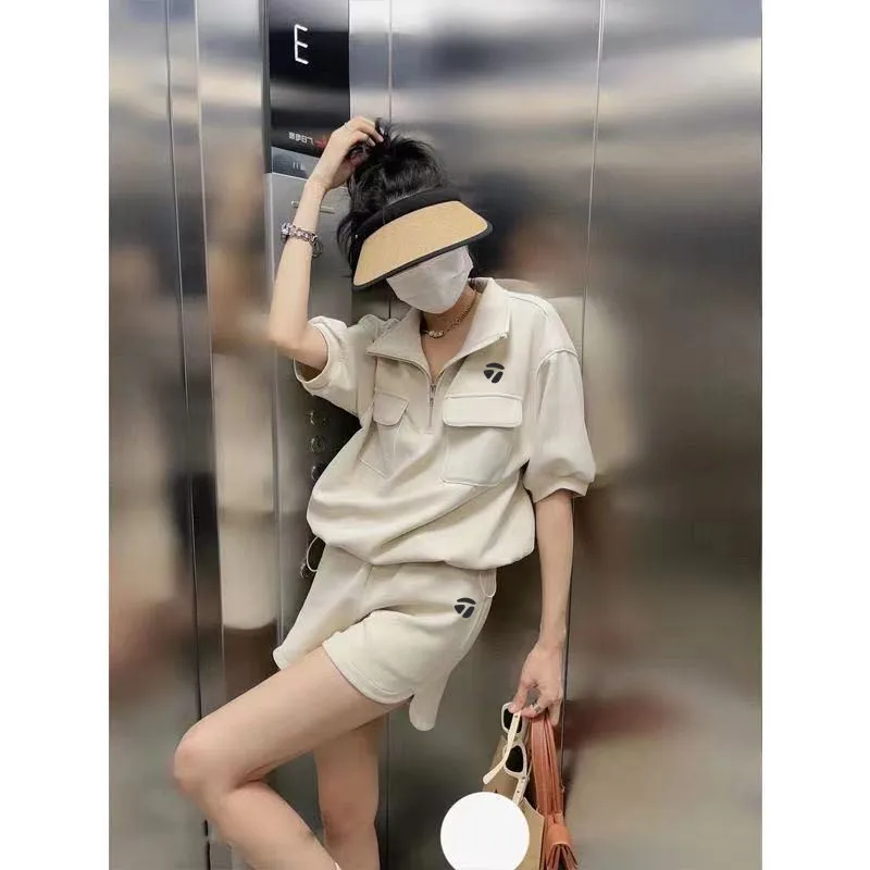 2023 Women's Golf Apparel, Summer Golf Short Sleeve Set, Women's Marbon Set, New Golf Apparel, 2-piece Set
2023 Women's Golf Apparel, Summer Golf Short Sleeve Set, Women's Marbon Set, New Golf Apparel, 2-piece Set