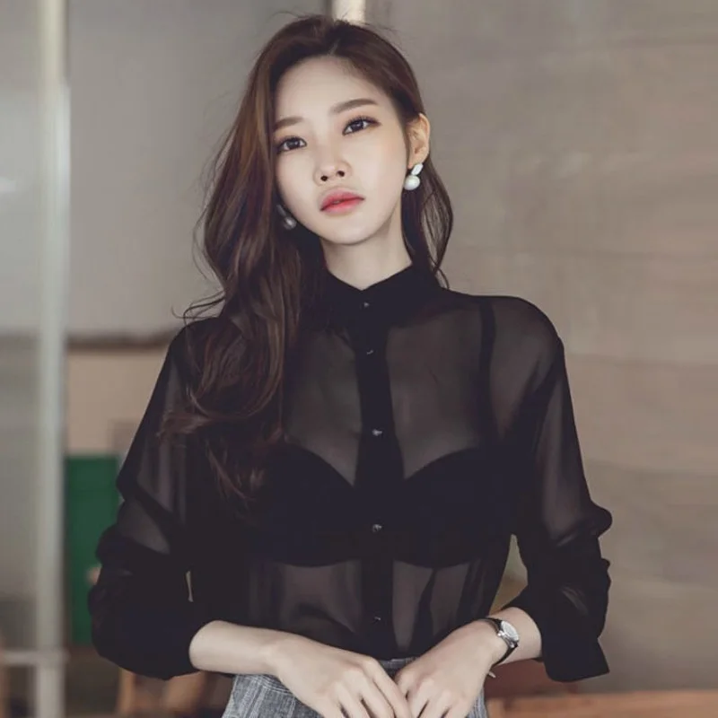 Sexy See-through Women Blouse Tops 2022New Spring Summer Thin Single Breasted Black Chiffon Shirts For Ladies Long Sleeve Blusas
Sexy See-through Women Blouse Tops 2022New Spring Summer Thin Single Breasted Black Chiffon Shirts For Ladies Long Sleeve Blusas