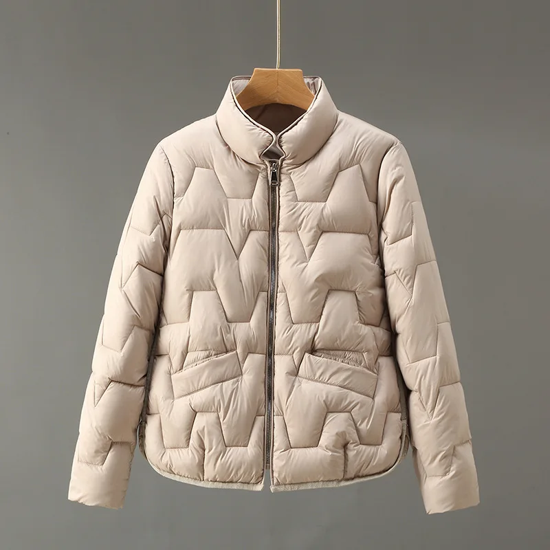 2022 New Autumn Winter Light Down Jacket Women's Simple Stand-up Collar Fashion Padded Coat Small Foreign Style short Jackets
2022 New Autumn Winter Light Down Jacket Women's Simple Stand-up Collar Fashion Padded Coat Small Foreign Style short Jackets