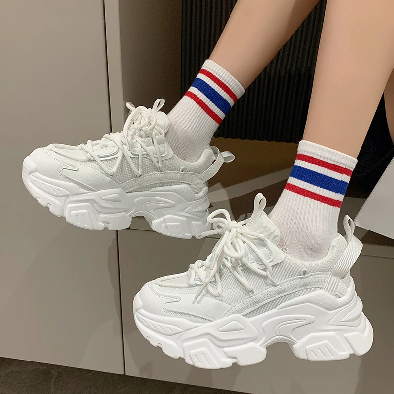 Women's Sneakers 2022 Old Shoes Platform Shoes White Running Cross Strap Designer Brand Fashion Tennis Woman Zapatillas De Mujer
Women's Sneakers 2022 Old Shoes Platform Shoes White Running Cross Strap Designer Brand Fashion Tennis Woman Zapatillas De Mujer