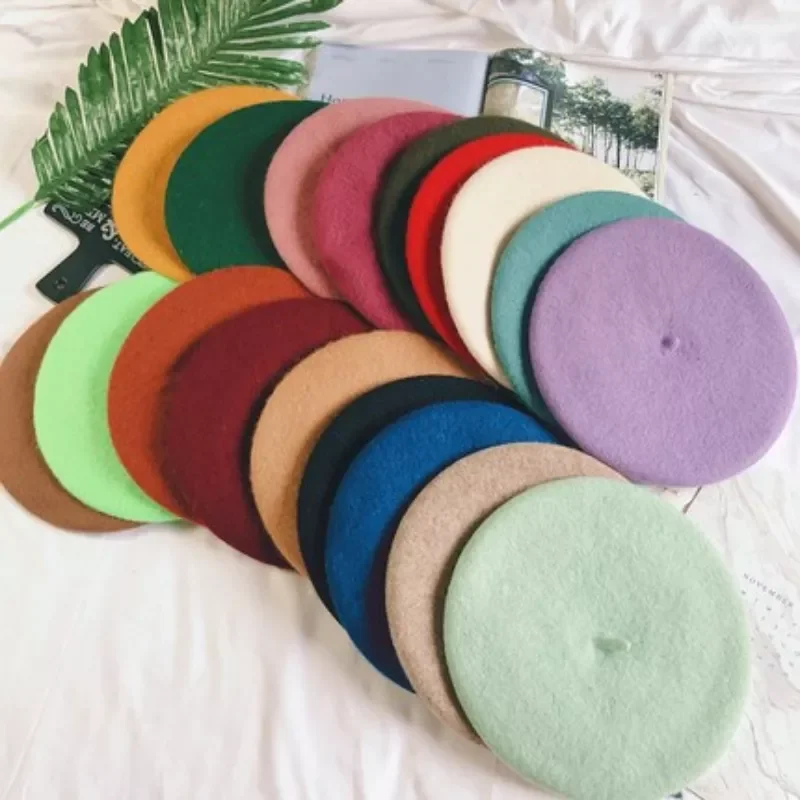 Girl Beret French Artist Warm Wool Winter Beanie Hat Cap Vintage Plain Beret Hats Solid Color Elegant Lady Winter Caps
Girl Beret French Artist Warm Wool Winter Beanie Hat Cap Vintage Plain Beret Hats Solid Color Elegant Lady Winter Caps