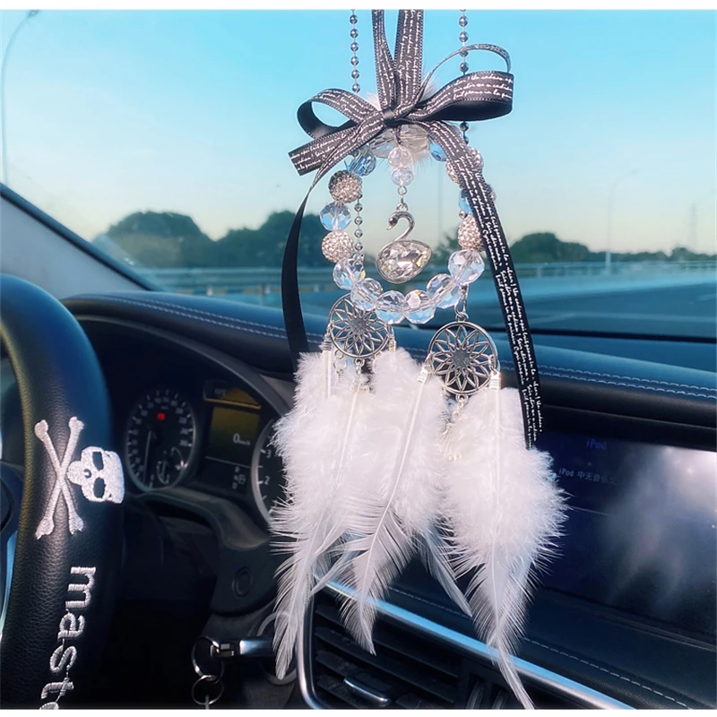 Auto parts universal swan crystal pendant light luxury simple rearview mirror home decoration friends party gift girls ladies
Auto parts universal swan crystal pendant light luxury simple rearview mirror home decoration friends party gift girls ladies